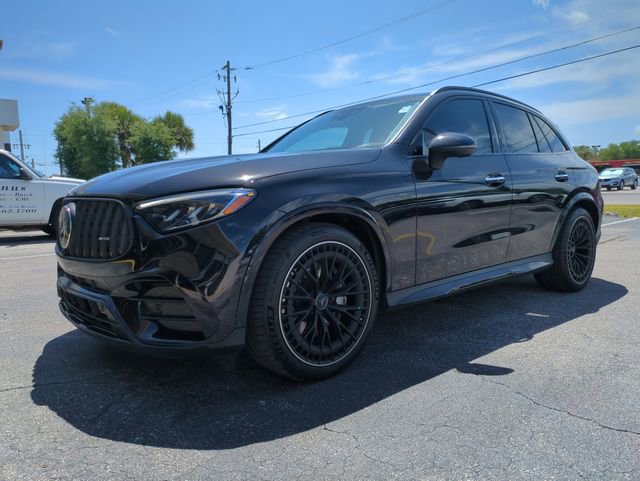 Used 2025 Mercedes-Benz GLC 43 AMG 4MATIC image 3