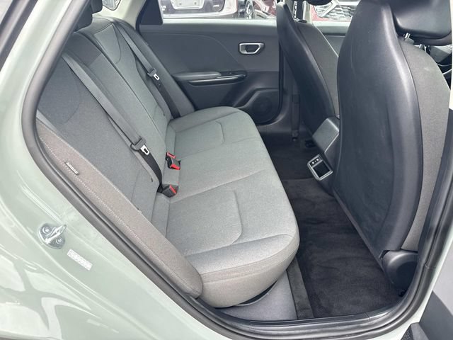 Used 2025 Kia K4 FWD image 11