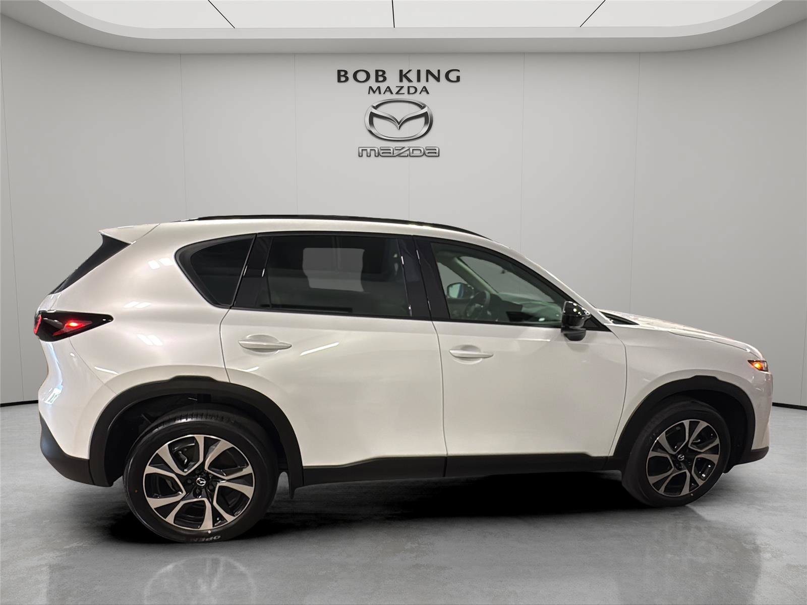 Used 2026 MAZDA CX-5 Preferred AWD/4WD image 6