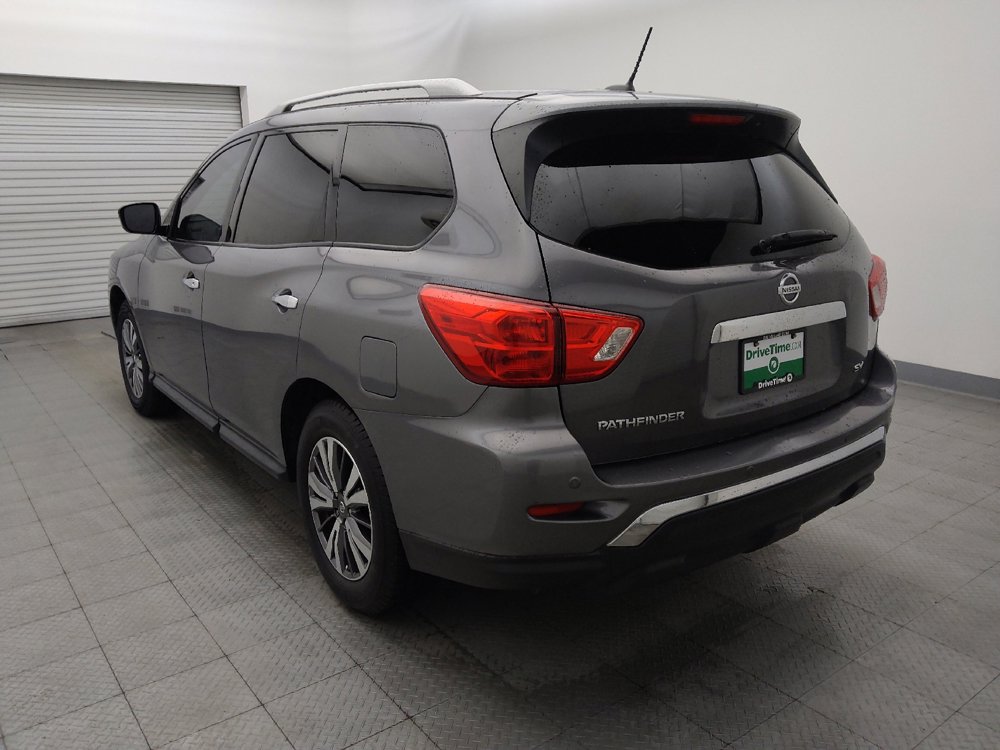 Used 2017 Nissan Pathfinder SV FWD image 5