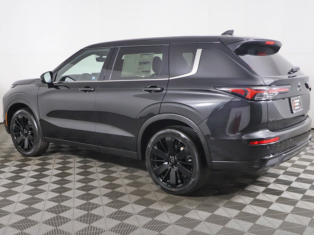 New 2027 Mitsubishi Outlander LE AWD/4WD image 13