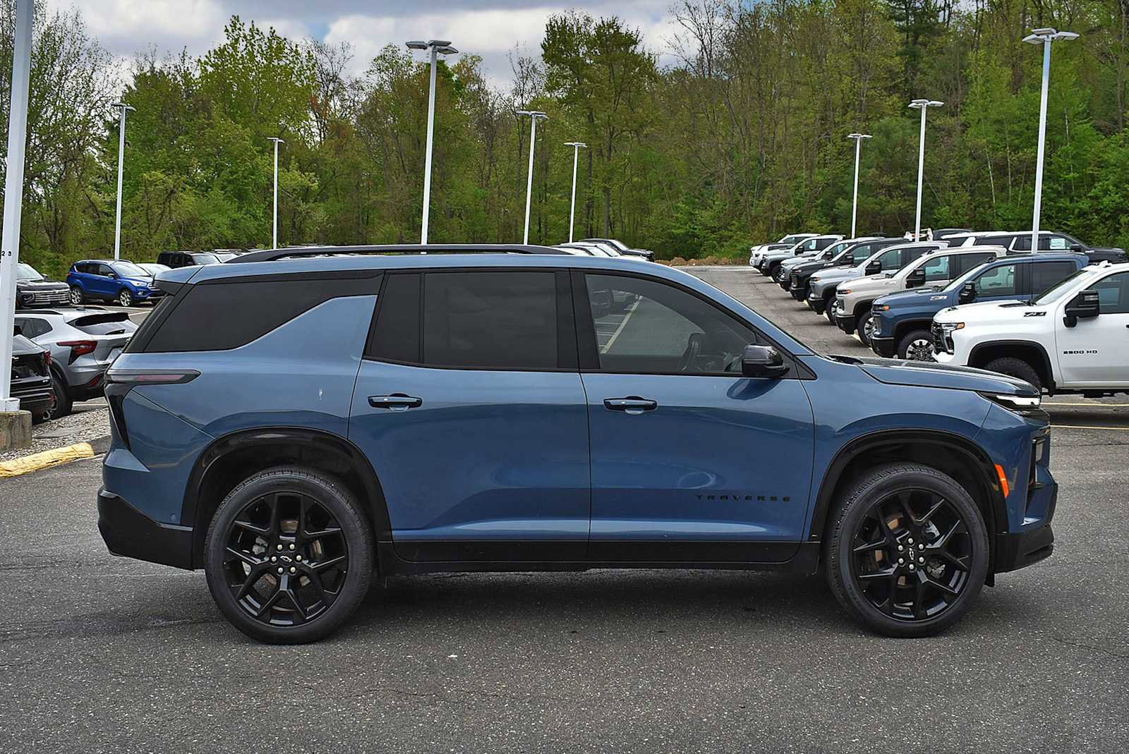 Used 2024 Chevrolet Traverse RS AWD/4WD image 6