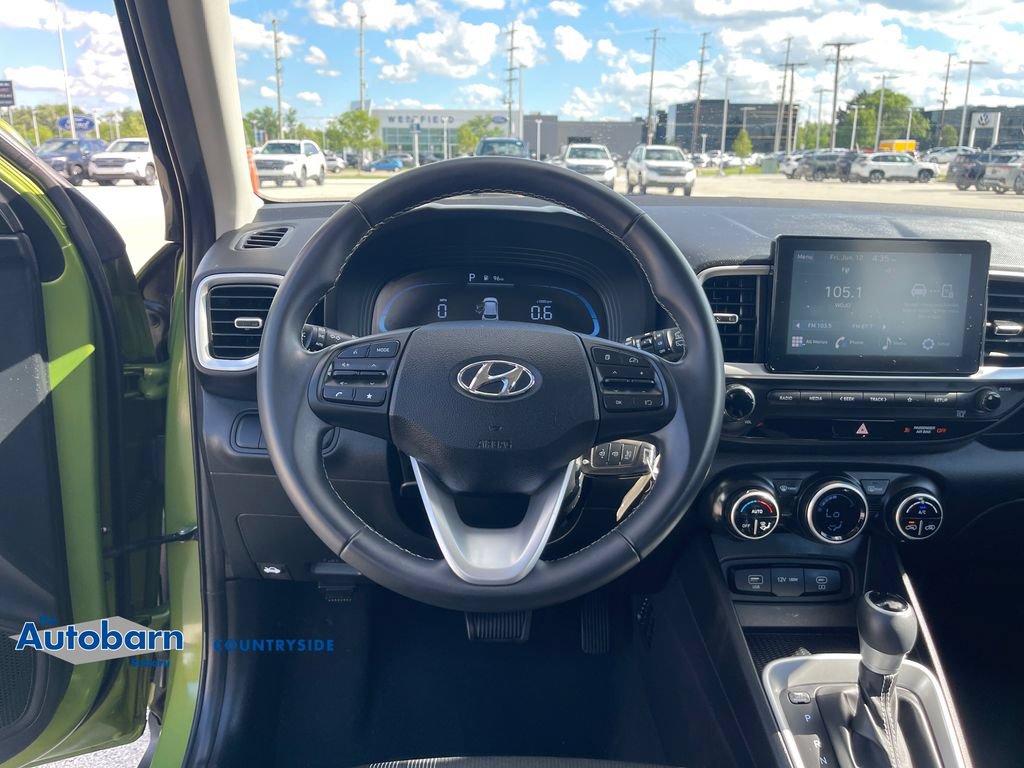Used 2023 Hyundai Venue SEL w/ Cargo Package FWD image 13