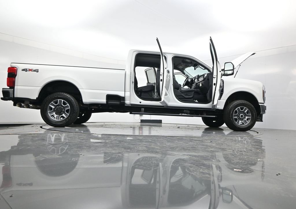 New 2026 Ford F250 Lariat w/ Lariat Ultimate Package image 54