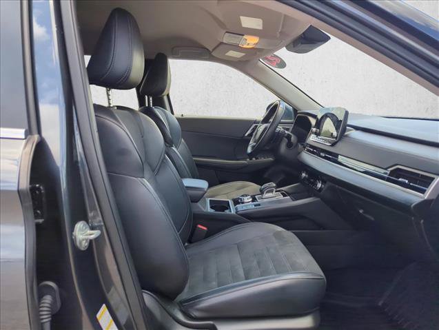 Used 2024 Mitsubishi Outlander SE AWD/4WD image 22