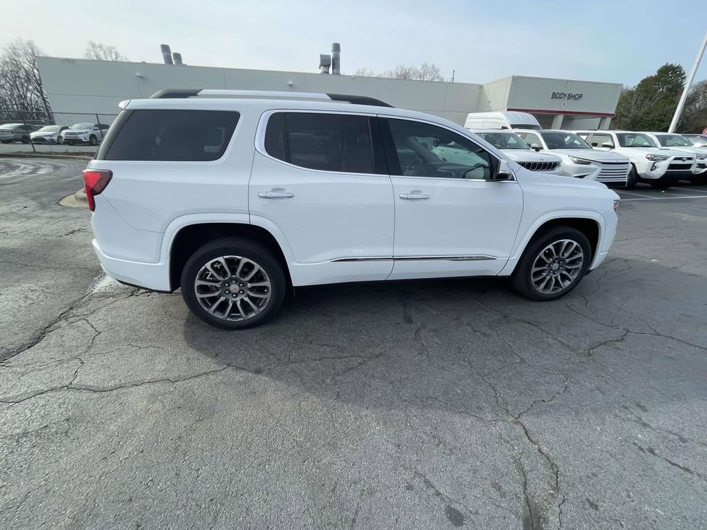 Used 2021 GMC Acadia Denali image 12