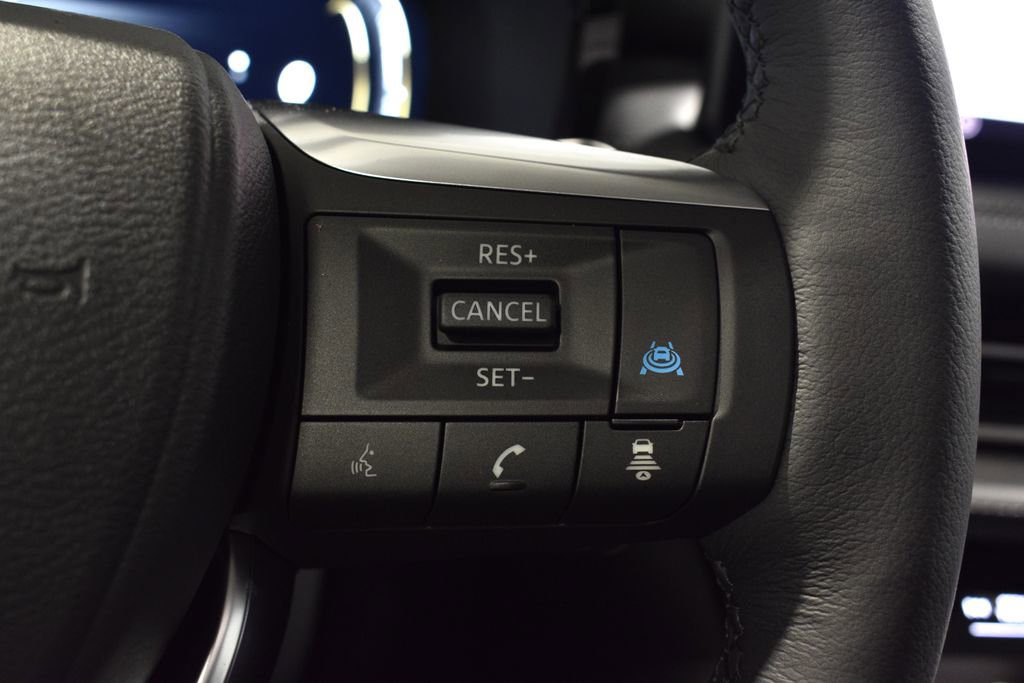 New 2026 INFINITI QX60 Luxe w/ Family Package image 18