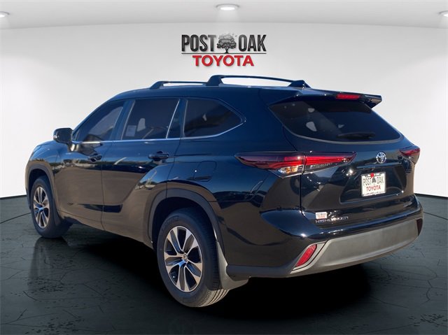 New 2026 Toyota Highlander XLE image 5