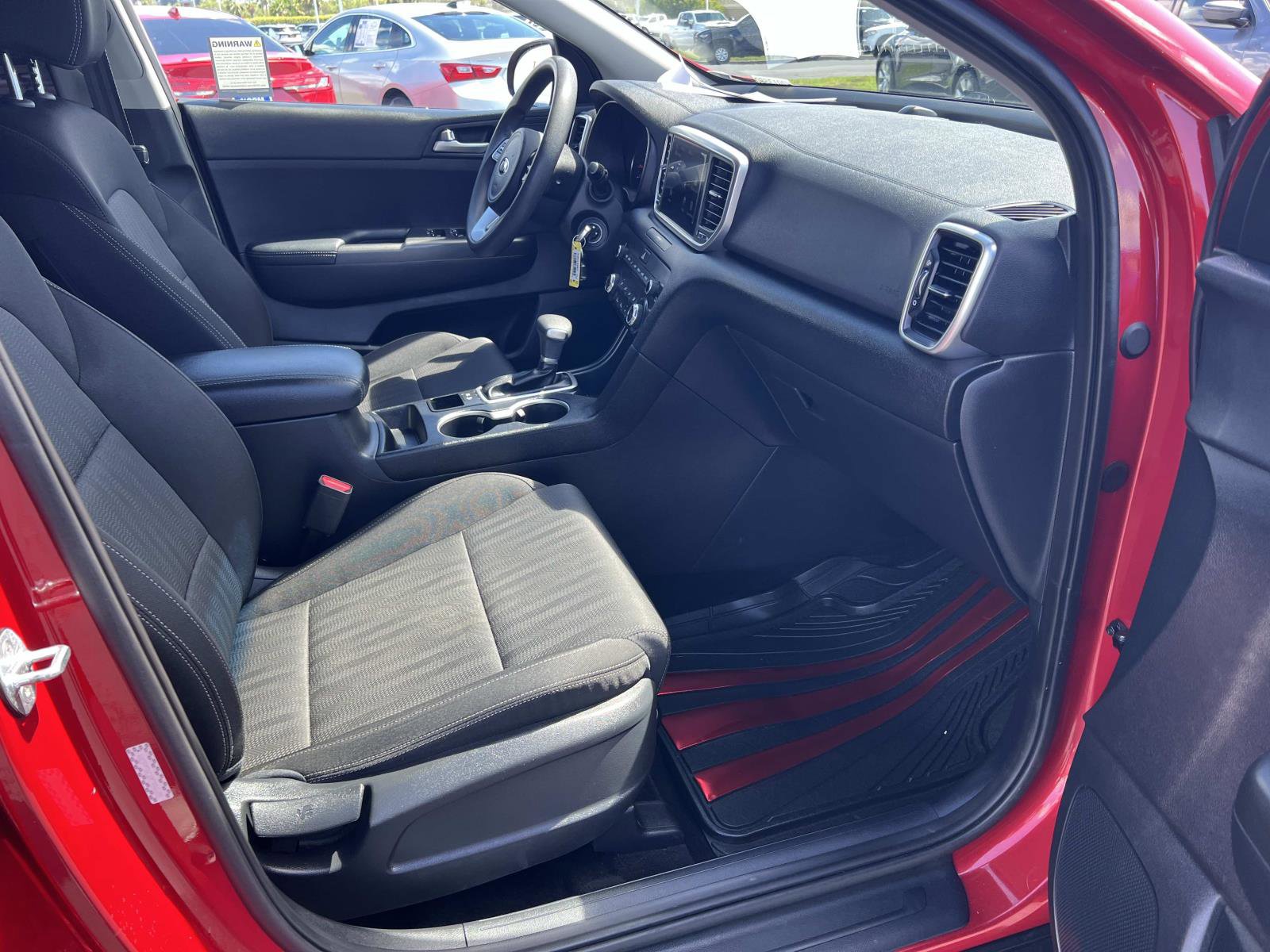 Used 2021 Kia Sportage LX FWD image 29