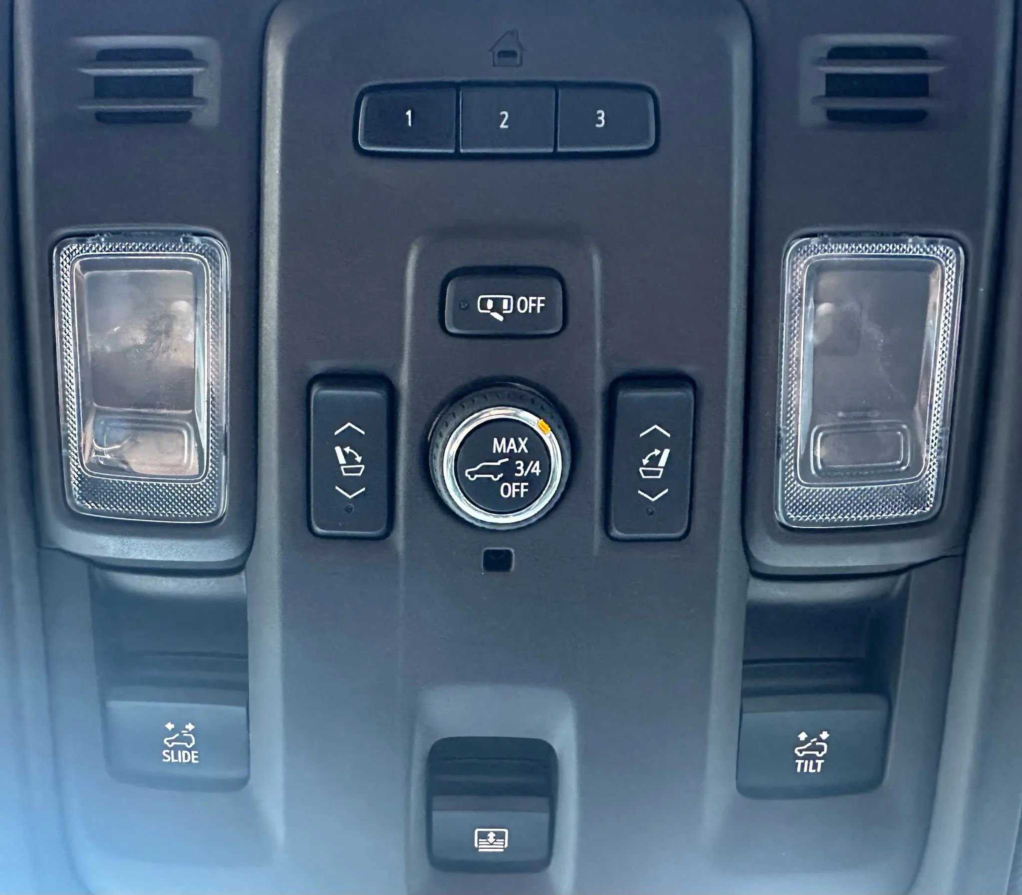 Used 2021 GMC Yukon SLT w/ SLT Luxury Plus Package image 28