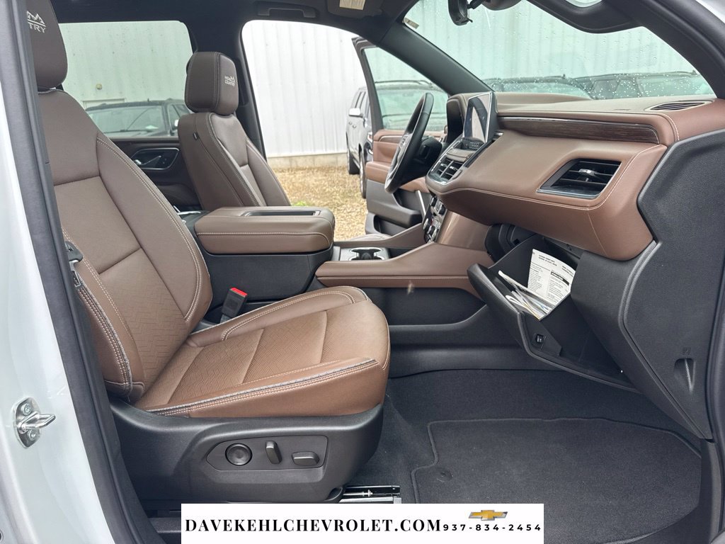 Used 2024 Chevrolet Tahoe High Country AWD/4WD image 31