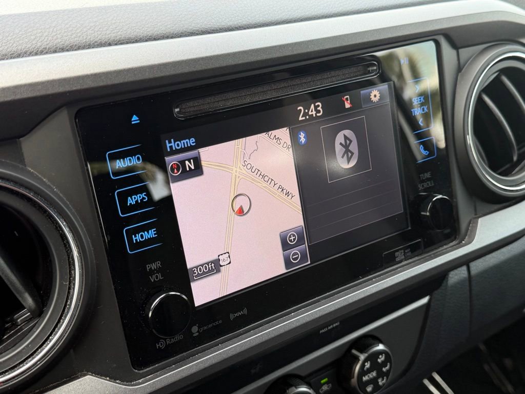 Used 2019 Toyota Tacoma TRD Off-Road image 21