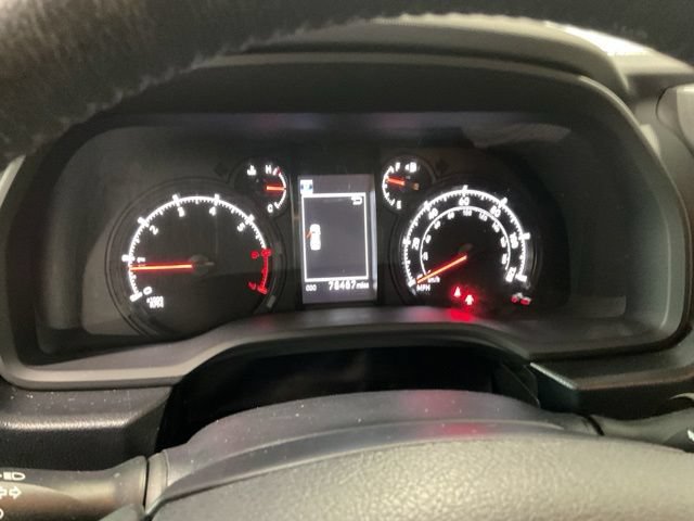 Used 2022 Toyota 4Runner SR5 AWD/4WD image 14