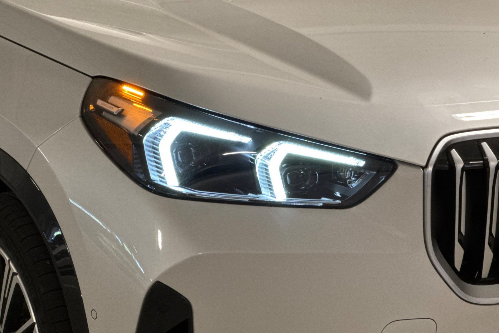 New 2026 BMW X1 xDrive28i w/ Technology Package AWD/4WD image 12