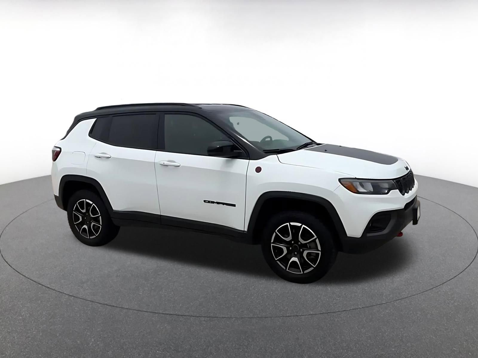 Used 2025 Jeep Compass Trailhawk AWD/4WD video 2