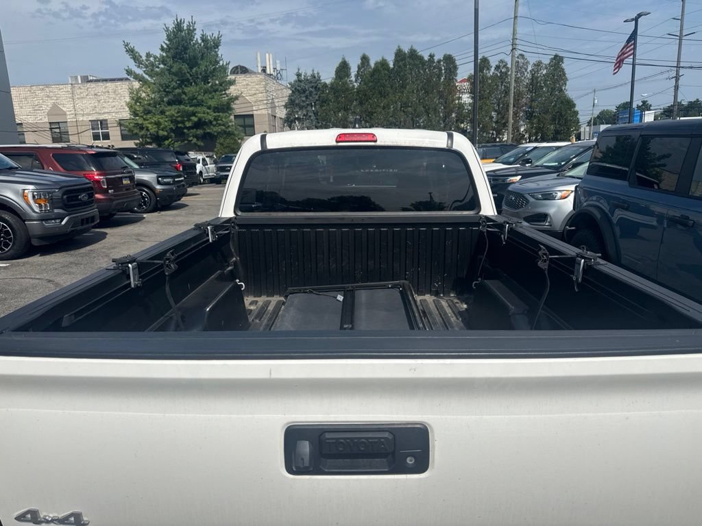 Used 2021 Toyota Tacoma SR AWD/4WD image 6