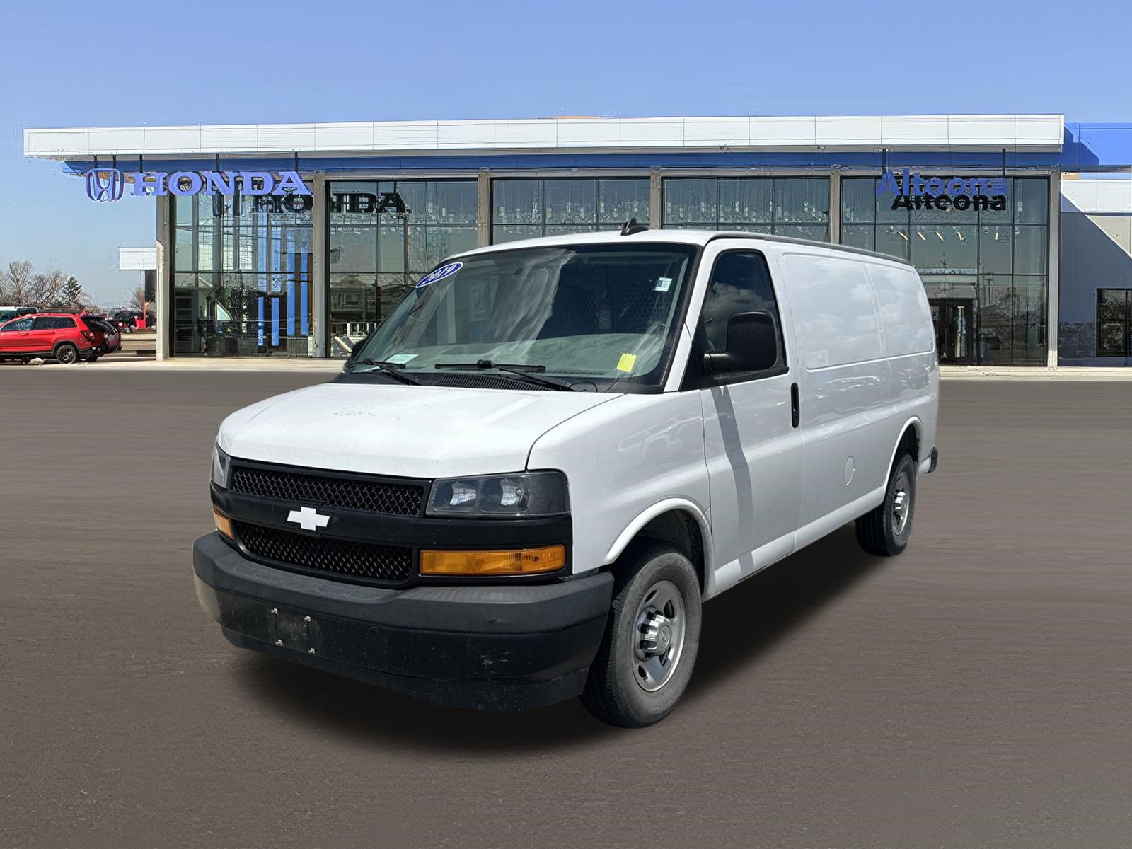 Used 2019 Chevrolet Express 3500 w/ Driver Convenience Package RWD image 1