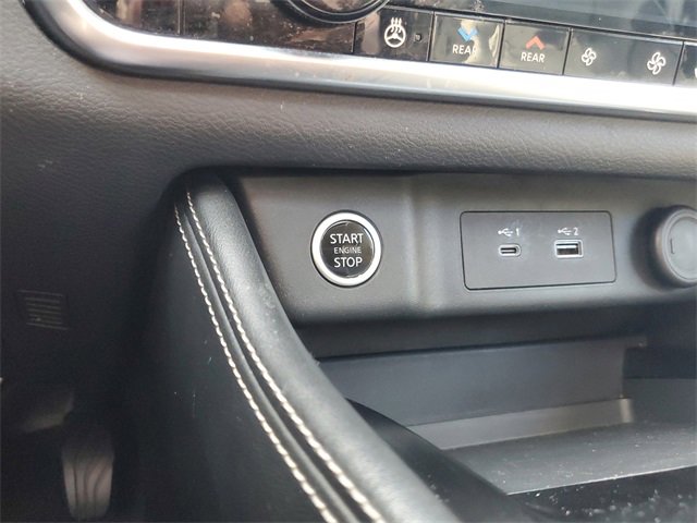 Used 2023 Nissan Rogue SL w/ SL Premium Package image 35