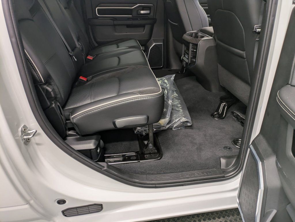 Used 2025 RAM 2500 Laramie w/ Night Edition image 26