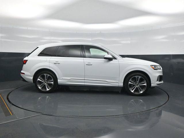 Used 2021 Audi Q7 3.0T Premium Plus AWD/4WD image 8