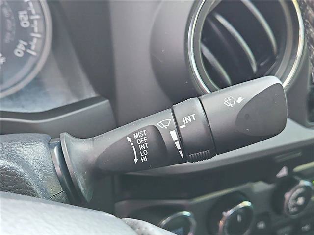 Used 2020 Toyota Tacoma TRD Off-Road w/ Technology Package AWD/4WD image 14