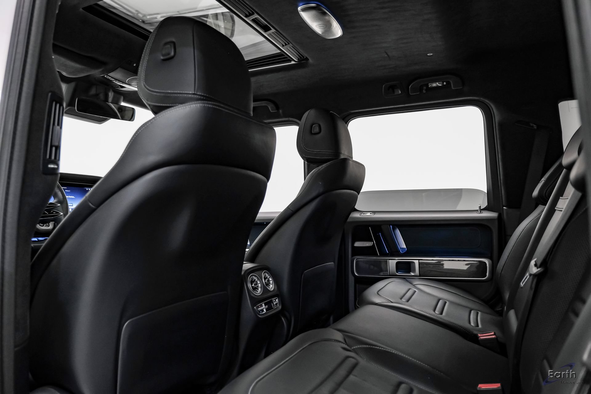 Used 2025 Mercedes-Benz G 550 w/ Exclusive Interior Package image 75