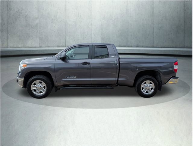 Used 2017 Toyota Tundra SR5 image 2