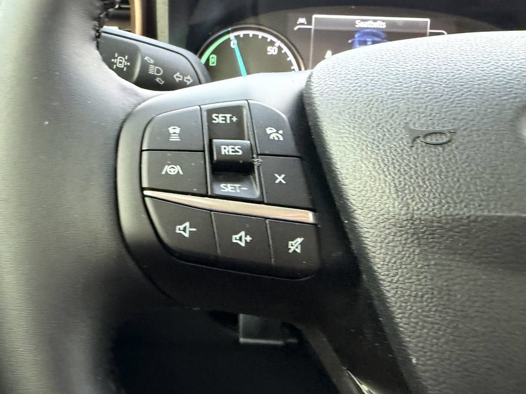 Used 2024 Ford Maverick Lariat FWD image 28
