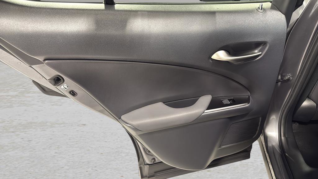 Used 2019 Lexus UX 200 F Sport FWD image 14