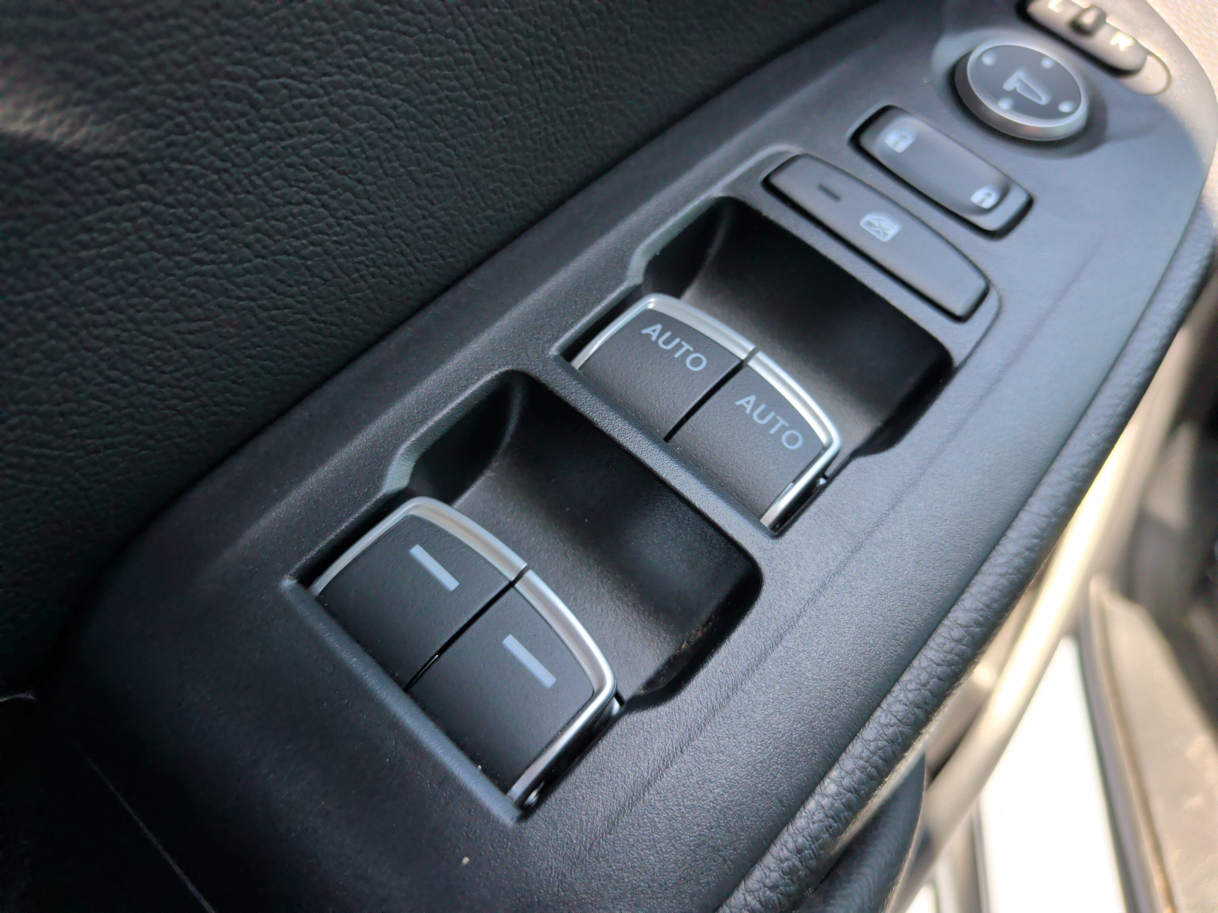 Used 2022 Honda Accord Sport image 29