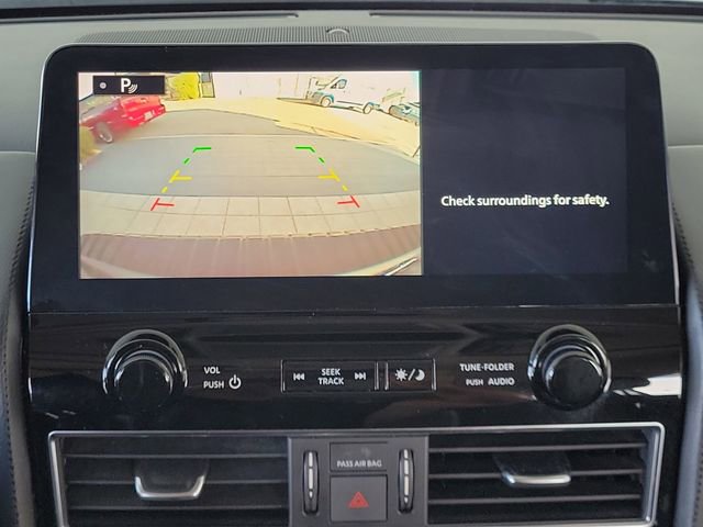 Used 2023 Nissan Armada SV image 15