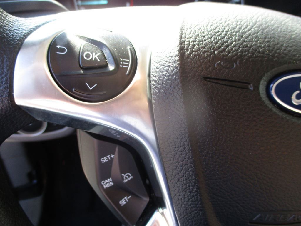 Used 2023 Ford Transit Connect XLT image 20