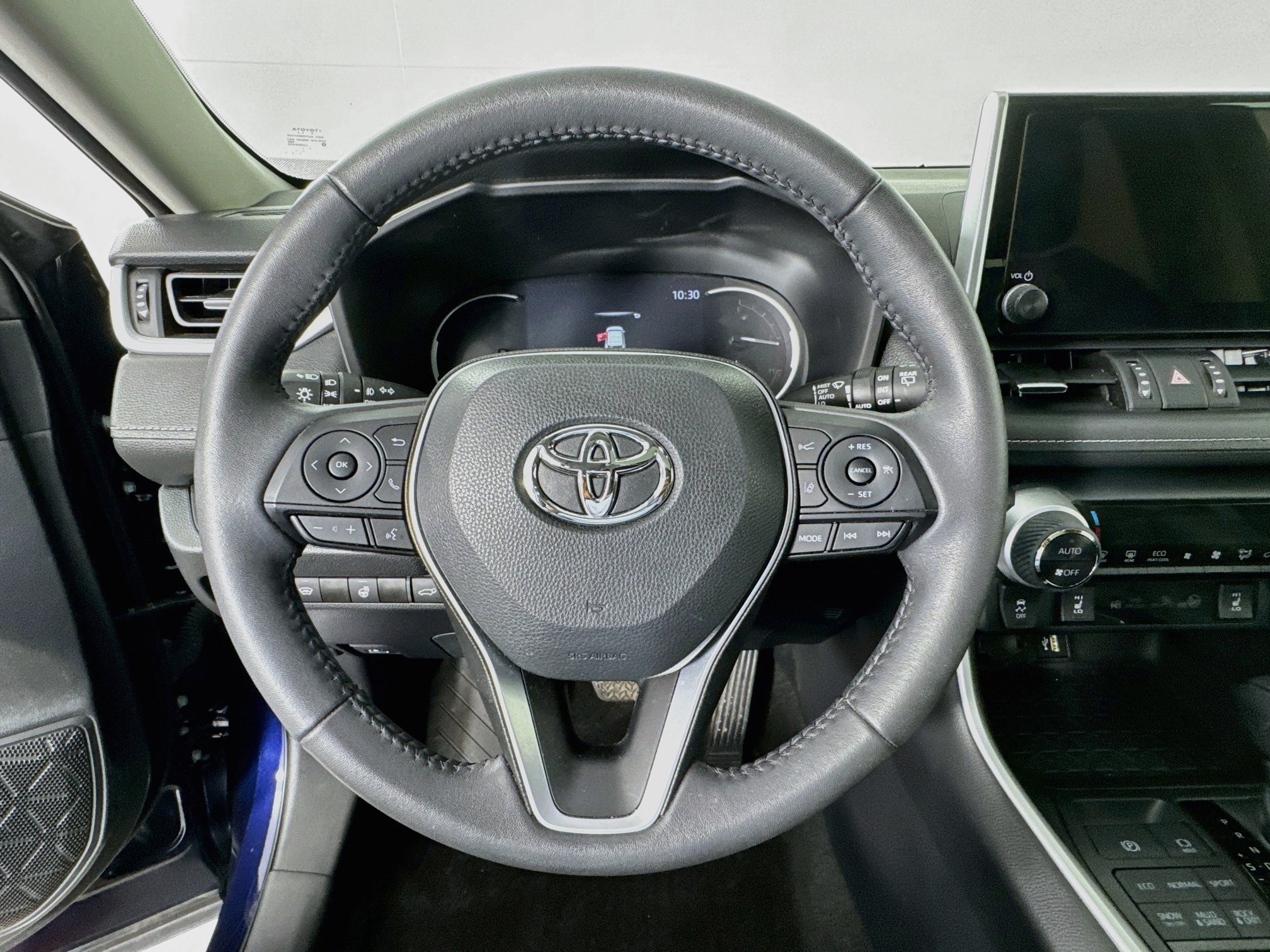 Certified 2023 Toyota RAV4 XLE Premium AWD/4WD image 11