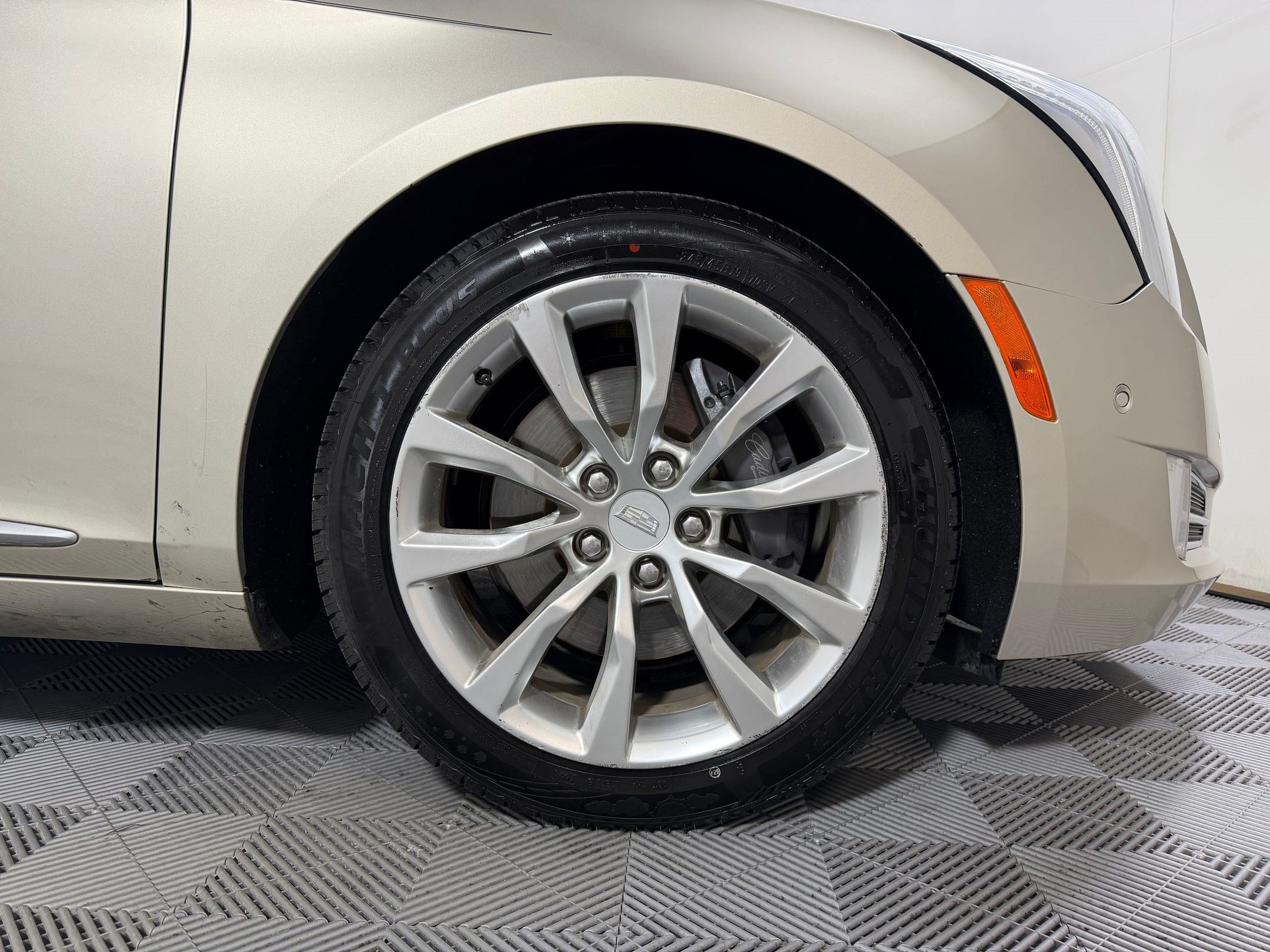Used 2016 Cadillac XTS Luxury FWD image 9