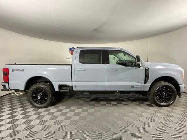 New 2026 Ford F250 Lariat w/ Black Appearance Package image 2