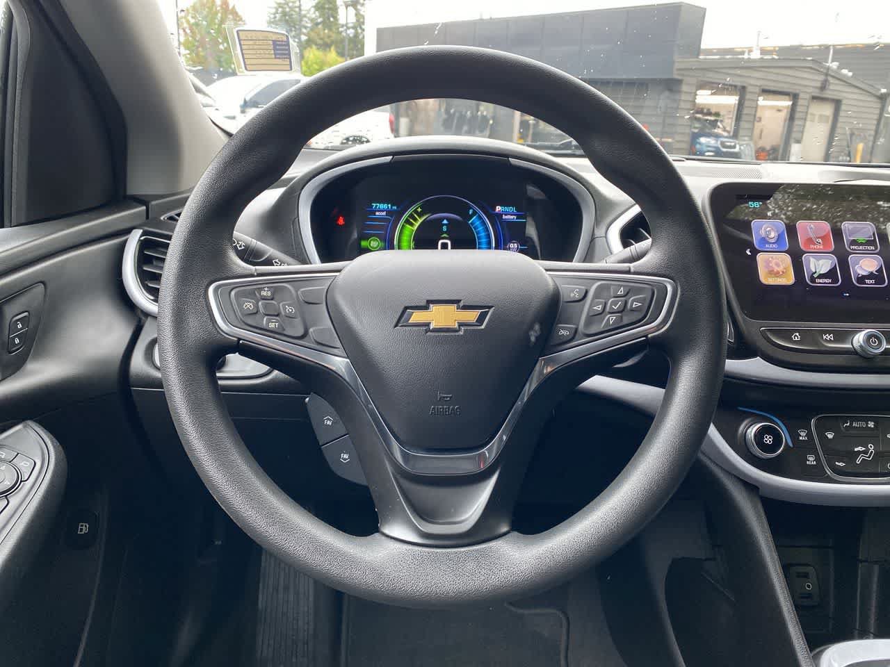 Used 2018 Chevrolet Volt LT FWD image 19