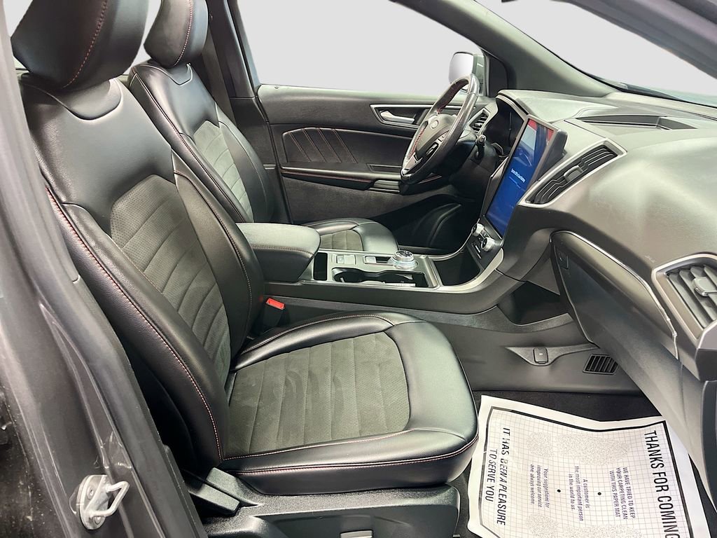 Used 2022 Ford Edge ST-Line image 28