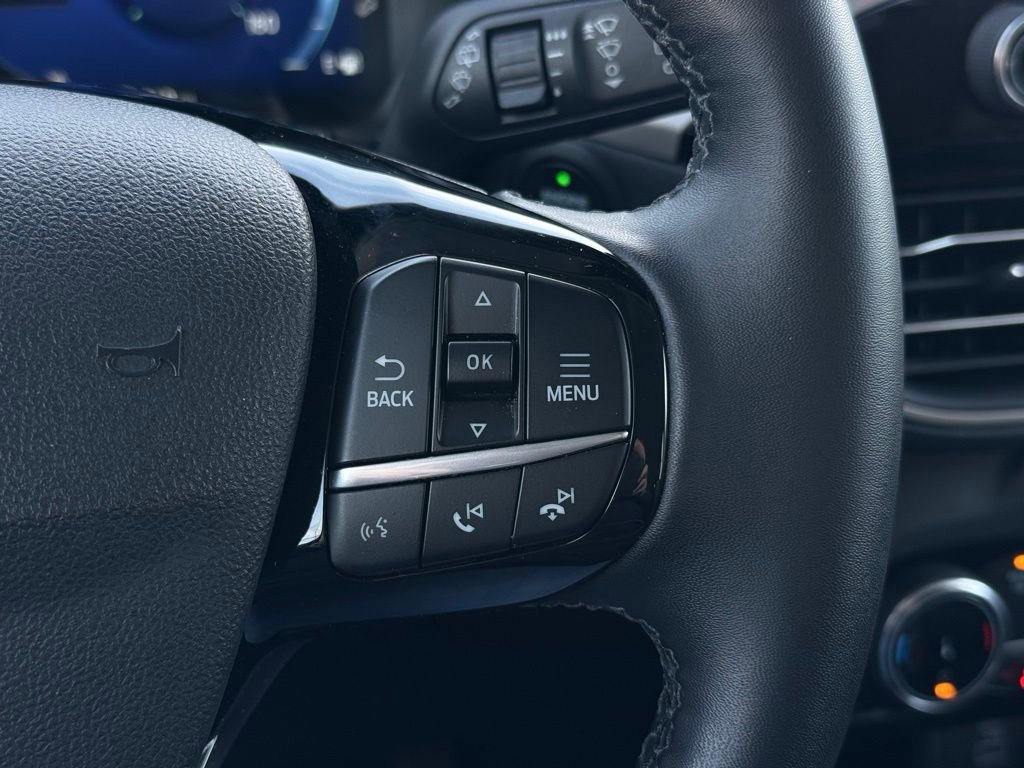 Used 2022 Ford Escape SEL w/ Technology Package image 30