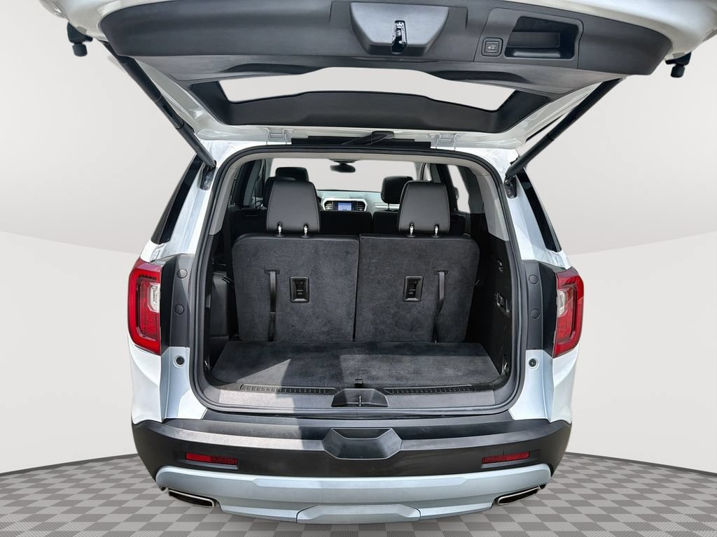 Used 2023 GMC Acadia SLT w/ Technology Package AWD/4WD image 21