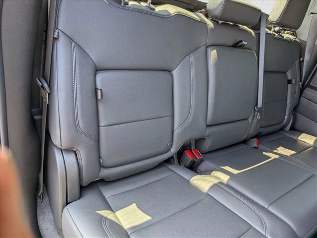 Used 2024 Chevrolet Silverado 1500 LT AWD/4WD image 18