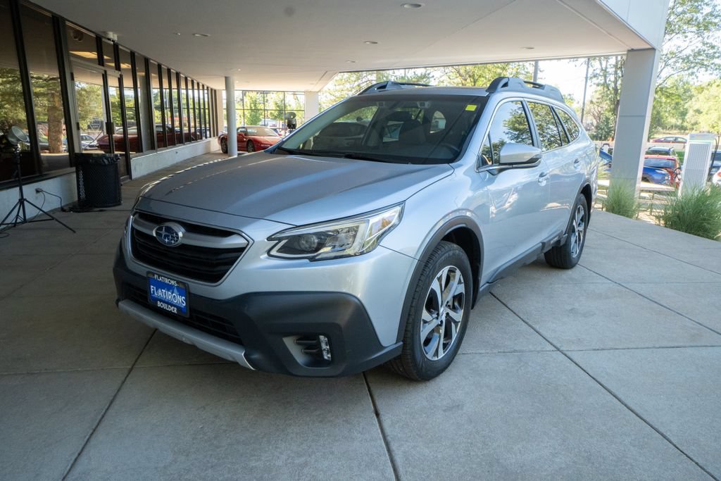 Used 2022 Subaru Outback Limited XT w/ Popular Package #2 AWD/4WD image 3
