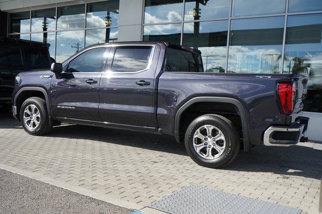 Used 2023 GMC Sierra 1500 SLE image 6