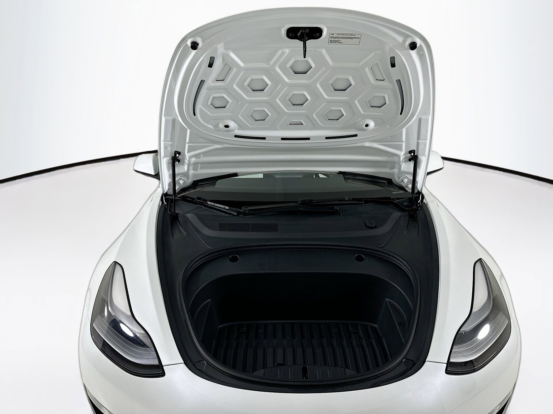 Used 2023 Tesla Model 3 Long Range image 33