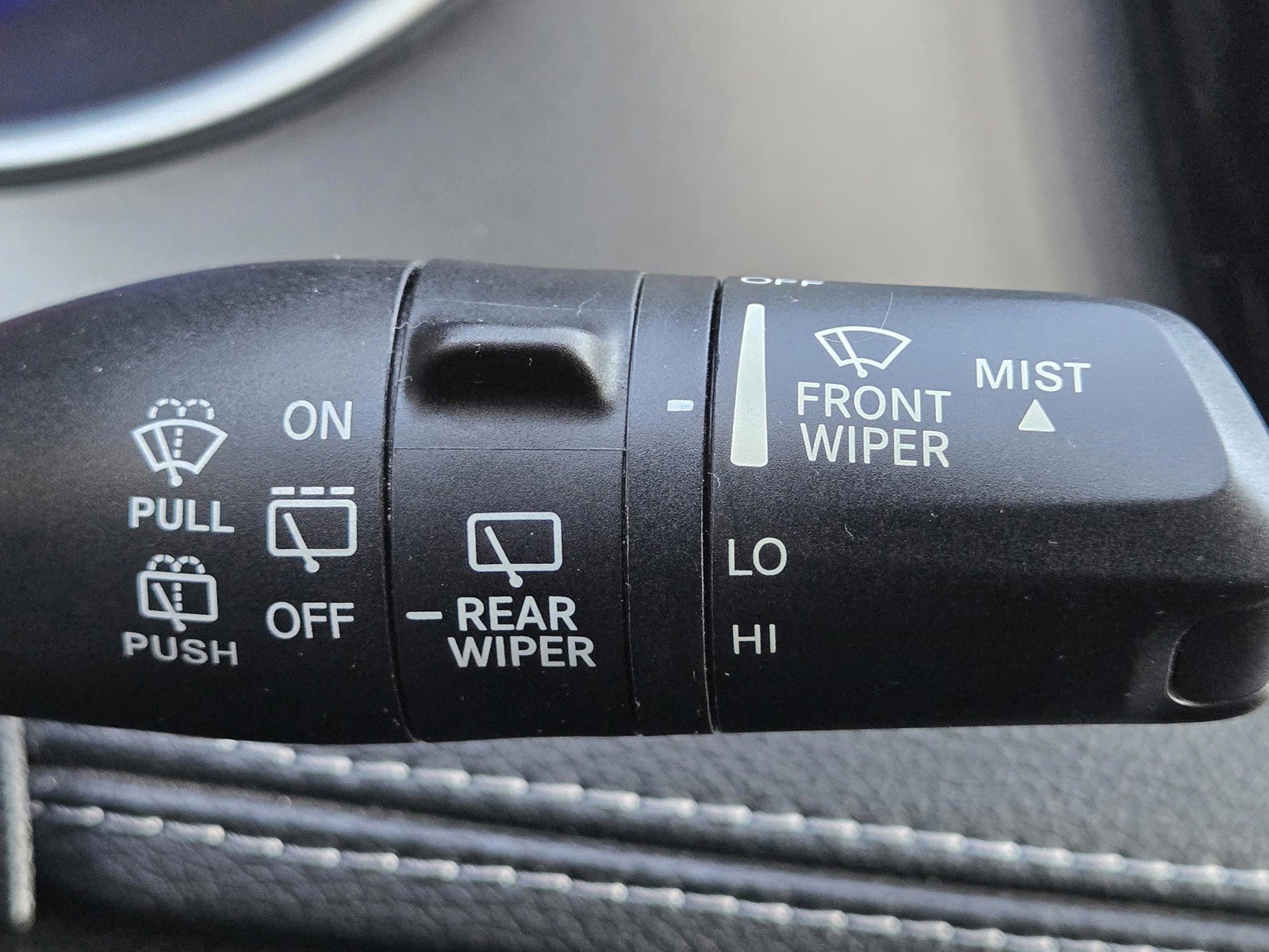 Used 2019 Chrysler Pacifica Limited w/ Advanced Safetytec Group image 20