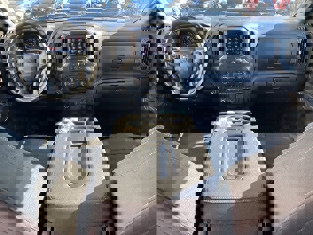 Used 2024 Chevrolet Silverado 1500 Custom Trail Boss image 2