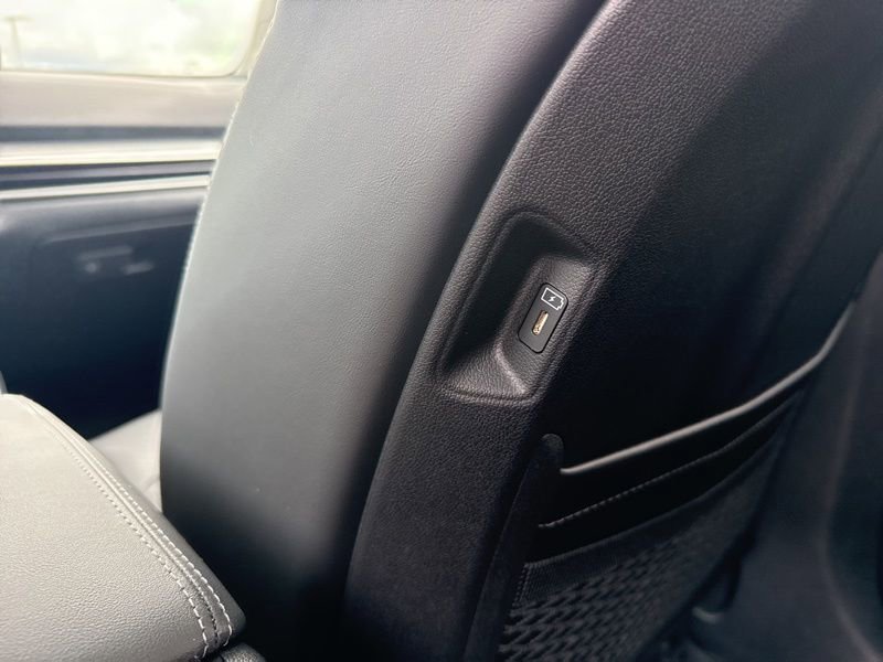 New 2026 Kia Sorento S w/ S Panoramic Sunroof Package image 22