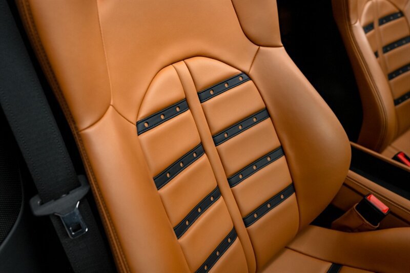 Used 2021 Ferrari F8 Tributo RWD image 40
