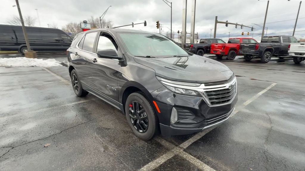 Used 2024 Chevrolet Equinox LT w/ LPO, Floor Liner Package image 2