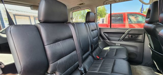 Used 2002 Mitsubishi Montero Limited AWD/4WD image 13