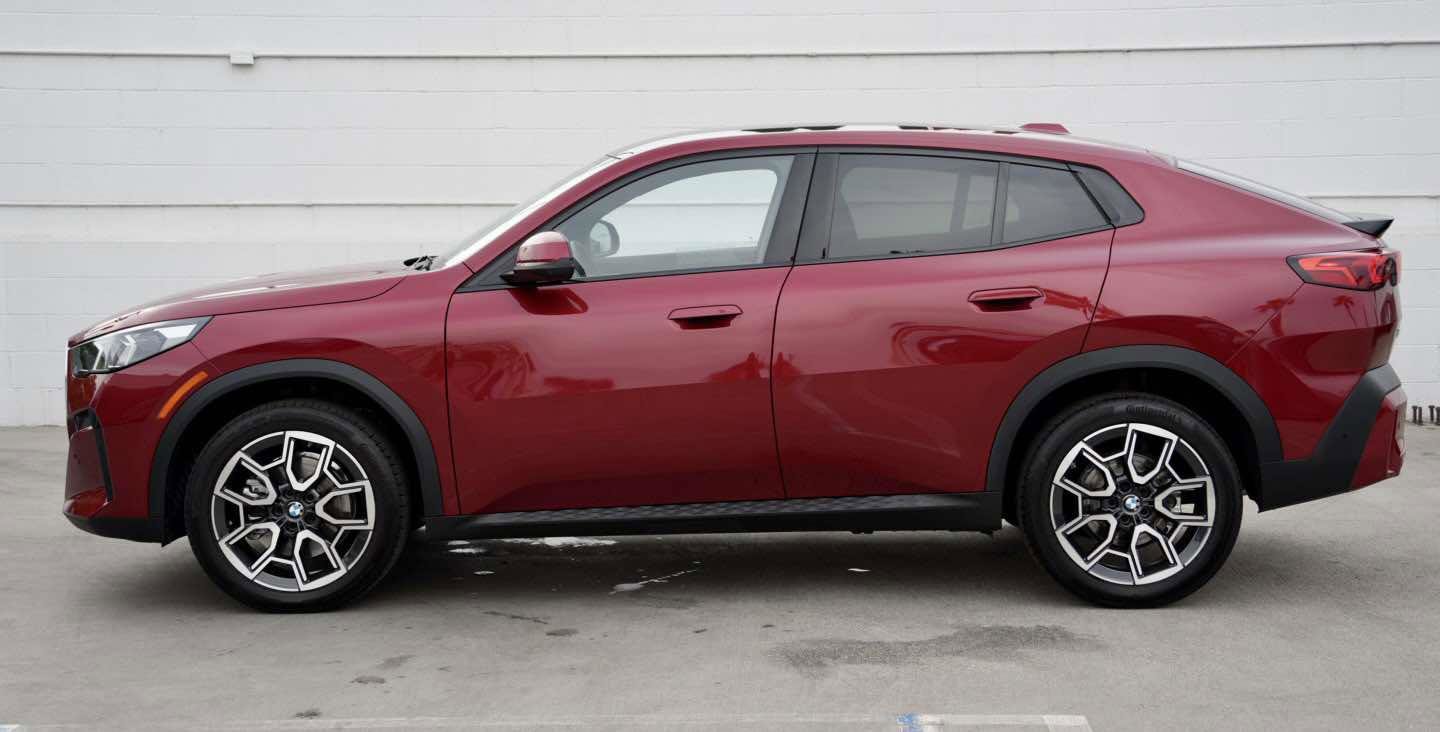 Used 2025 BMW X2 xDrive28i image 30